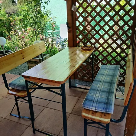 Lamai's Проживание в семье