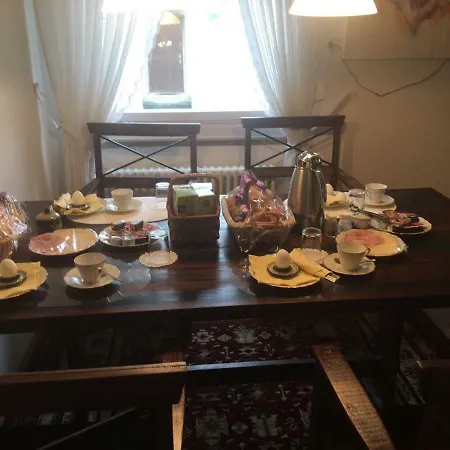 Lamai's Проживание в семье Констанц