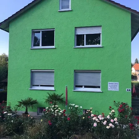 Lamai's Séjour chez l'habitant *